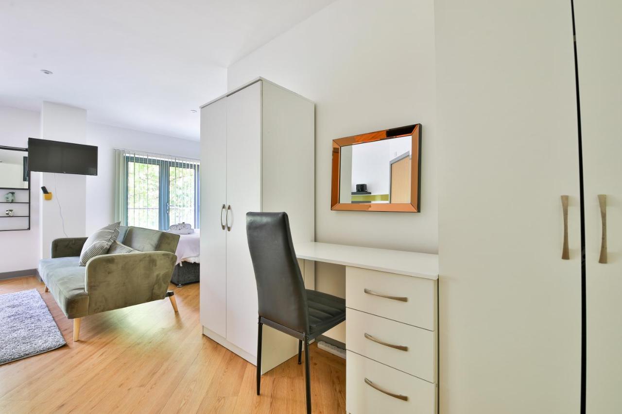 Princess Lofts City Centre Studios With Nespresso Coffee Machines & New Fast Wifi By Stayright Swansea Exteriör bild