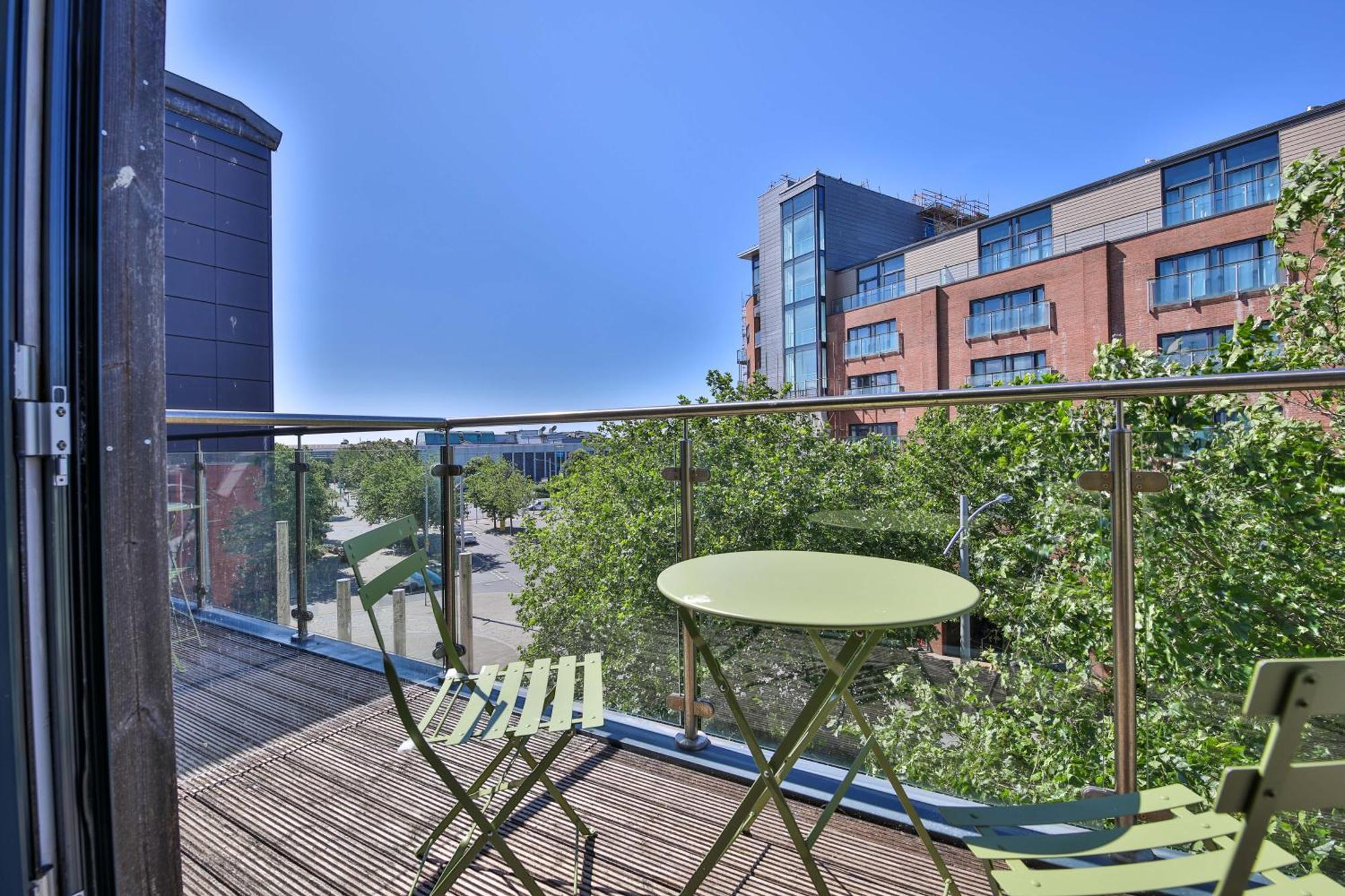 Princess Lofts City Centre Studios With Nespresso Coffee Machines & New Fast Wifi By Stayright Swansea Exteriör bild