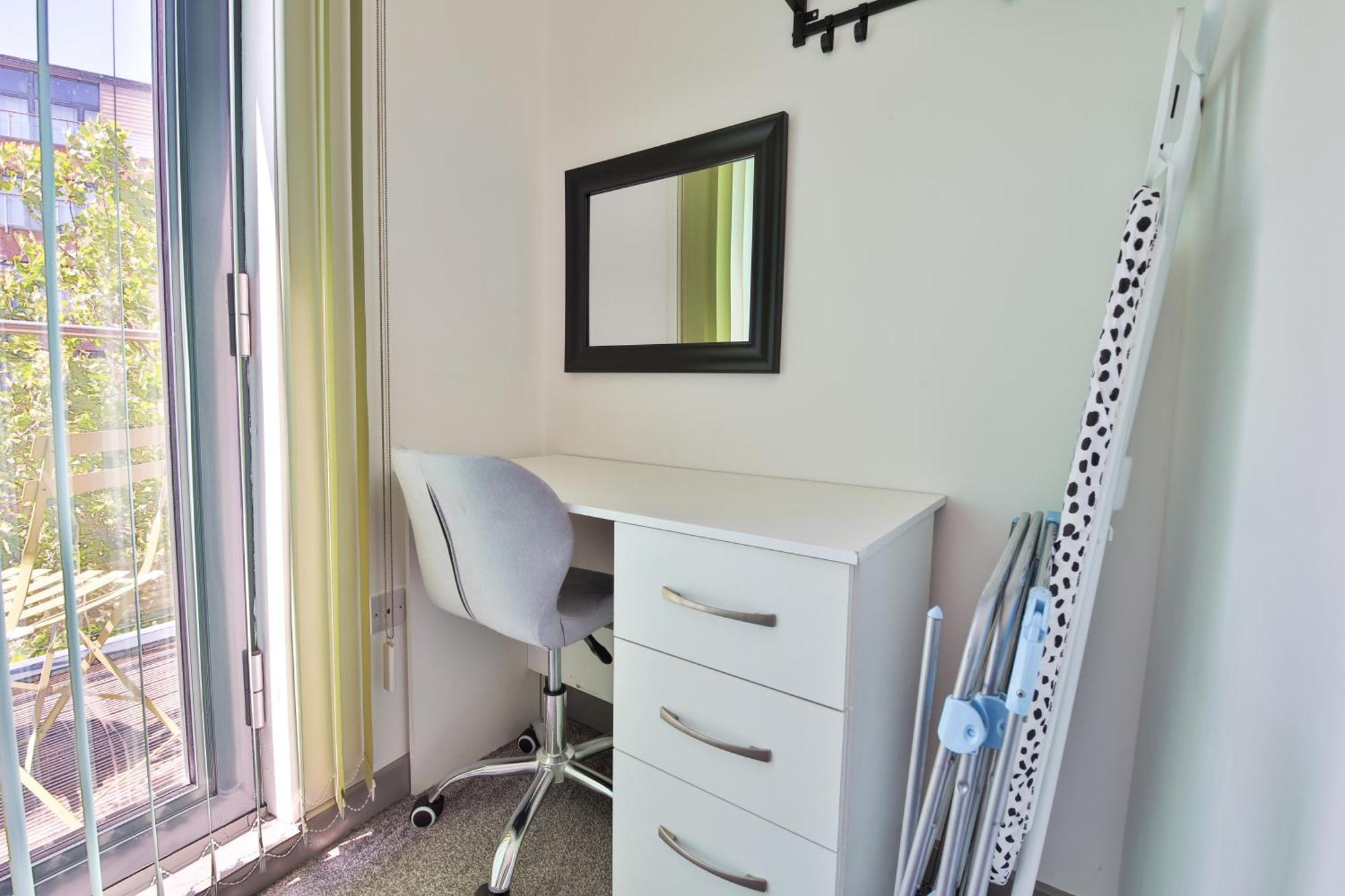 Princess Lofts City Centre Studios With Nespresso Coffee Machines & New Fast Wifi By Stayright Swansea Exteriör bild