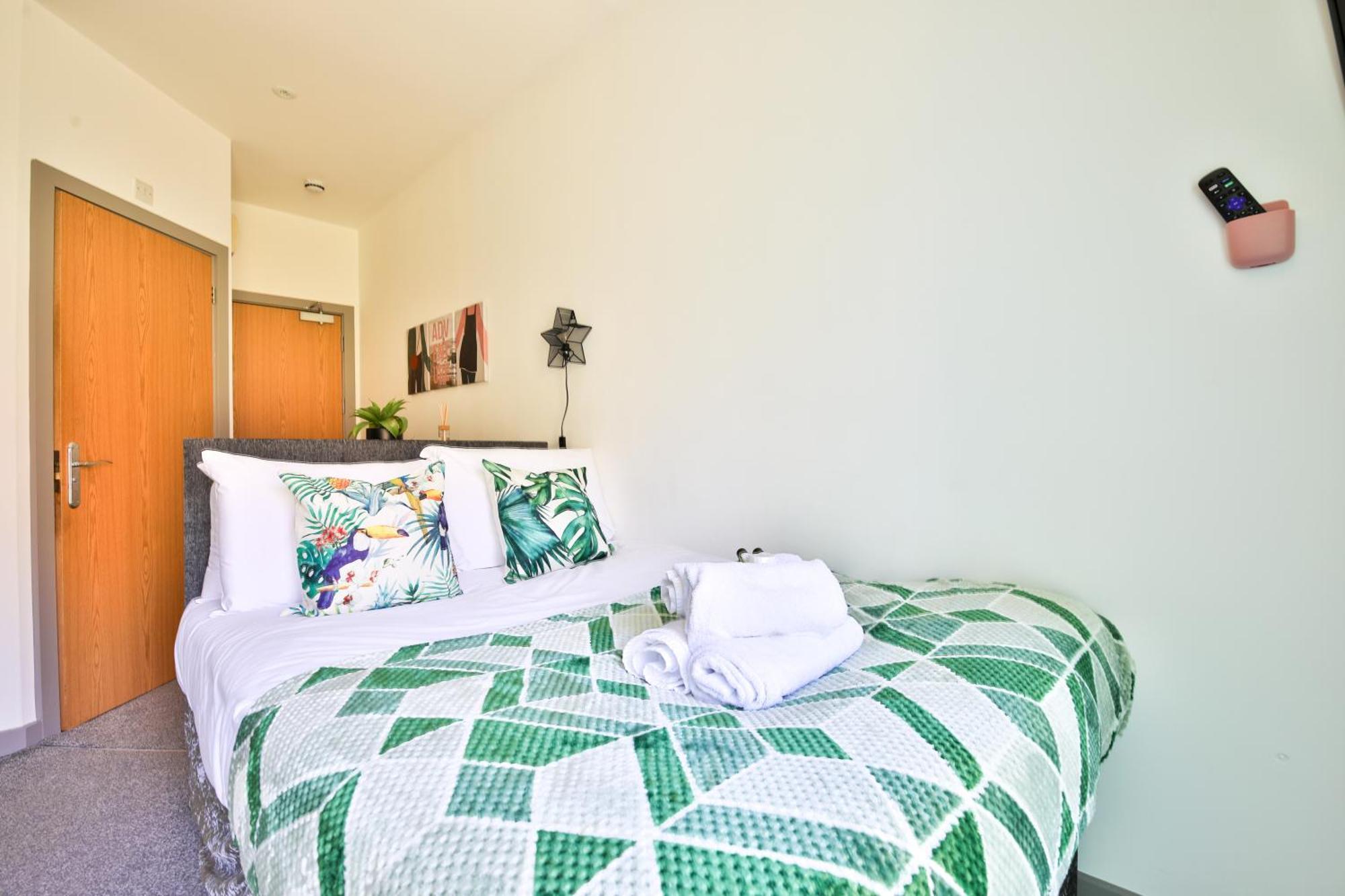 Princess Lofts City Centre Studios With Nespresso Coffee Machines & New Fast Wifi By Stayright Swansea Exteriör bild