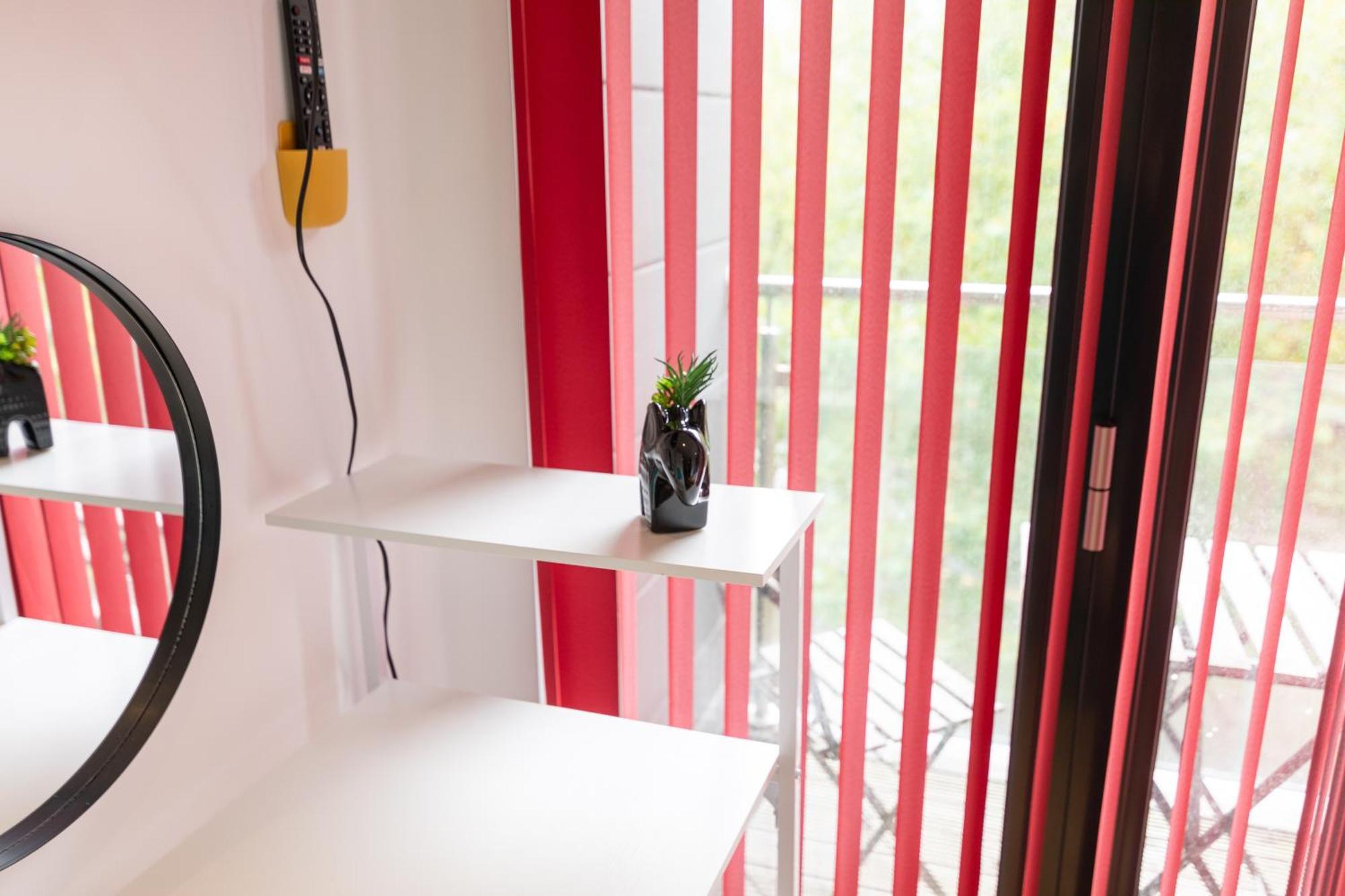 Princess Lofts City Centre Studios With Nespresso Coffee Machines & New Fast Wifi By Stayright Swansea Exteriör bild