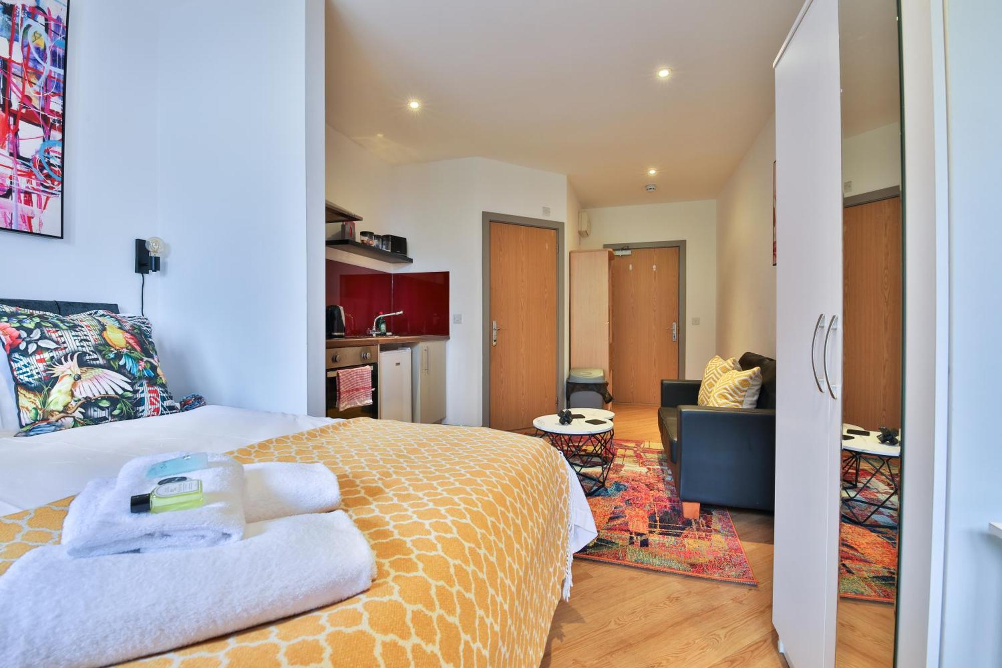 Princess Lofts City Centre Studios With Nespresso Coffee Machines & New Fast Wifi By Stayright Swansea Exteriör bild