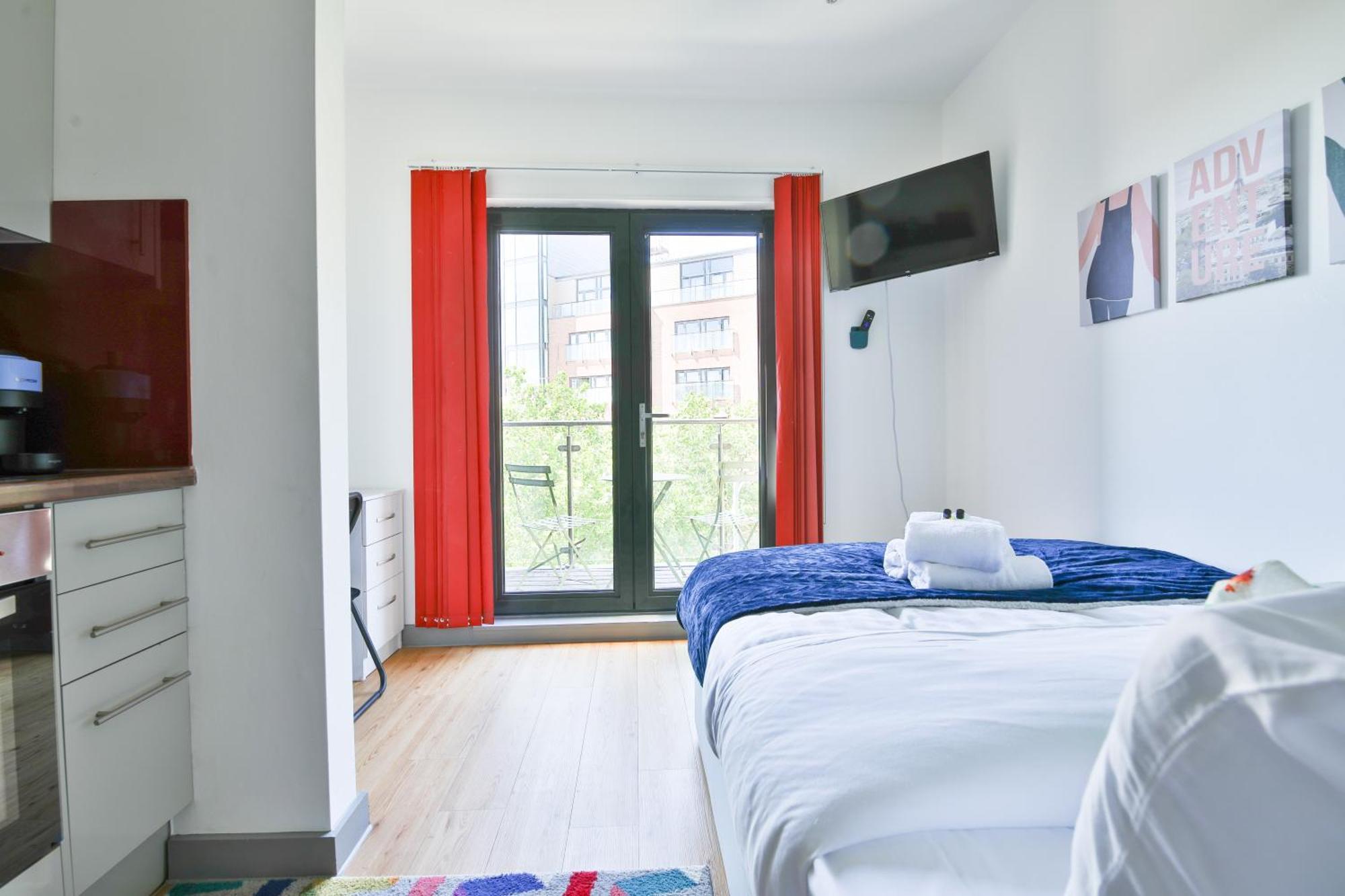 Princess Lofts City Centre Studios With Nespresso Coffee Machines & New Fast Wifi By Stayright Swansea Exteriör bild