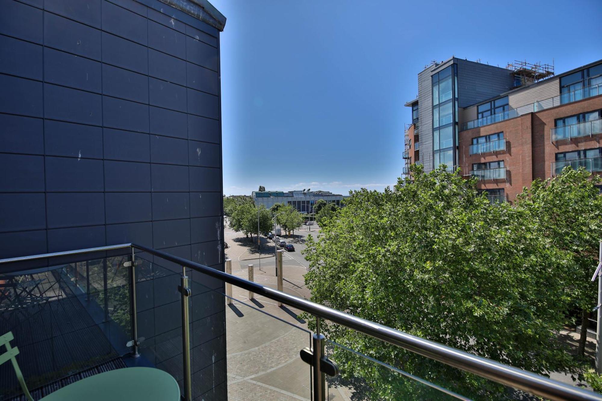 Princess Lofts City Centre Studios With Nespresso Coffee Machines & New Fast Wifi By Stayright Swansea Exteriör bild